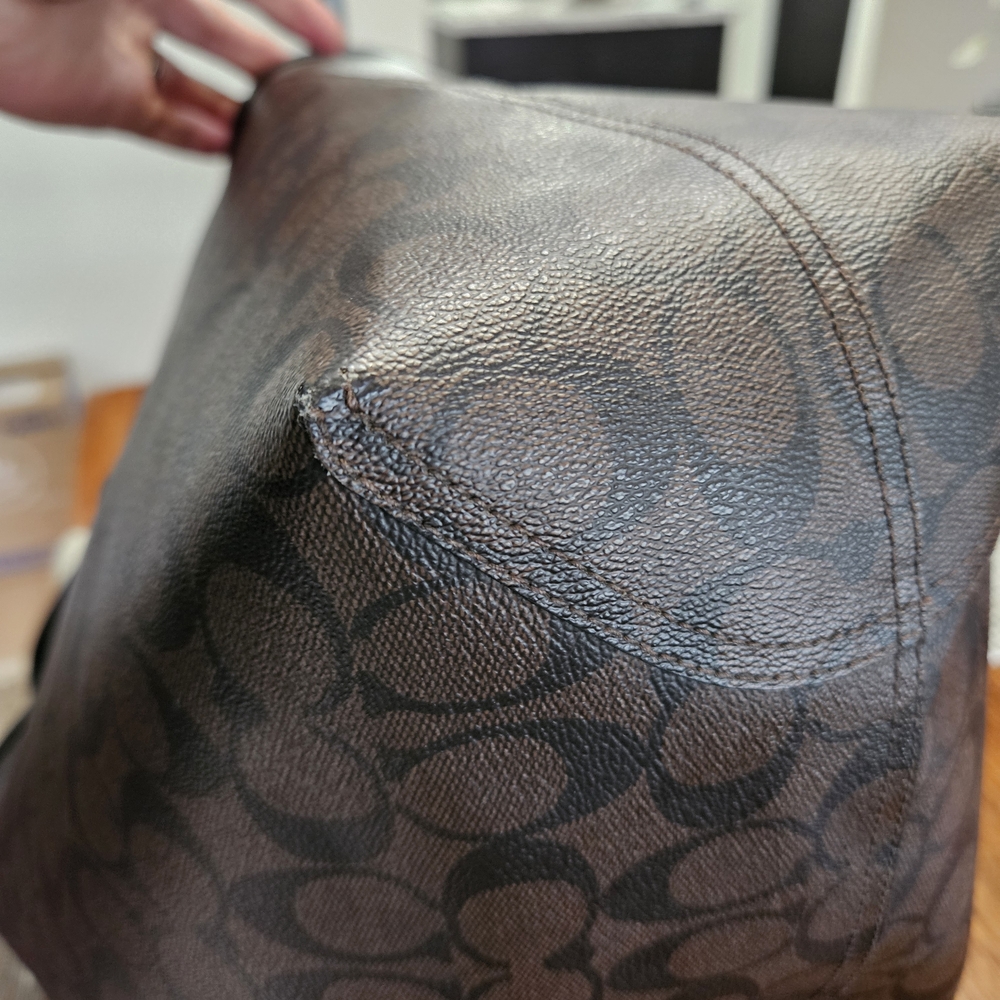 Coach Signature Canvas Tote Bag in Brown - Picture 11 of 16
